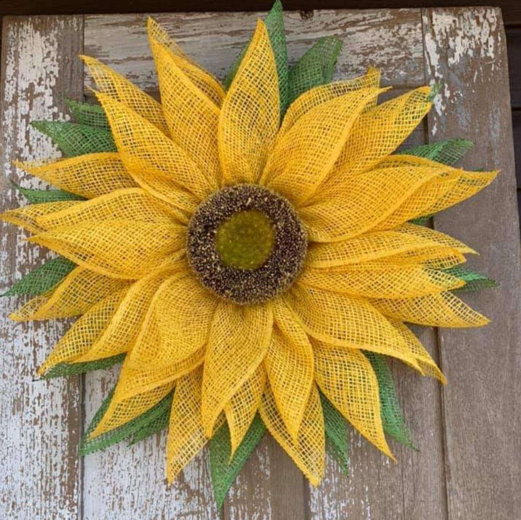DIY Sunflower Wreath